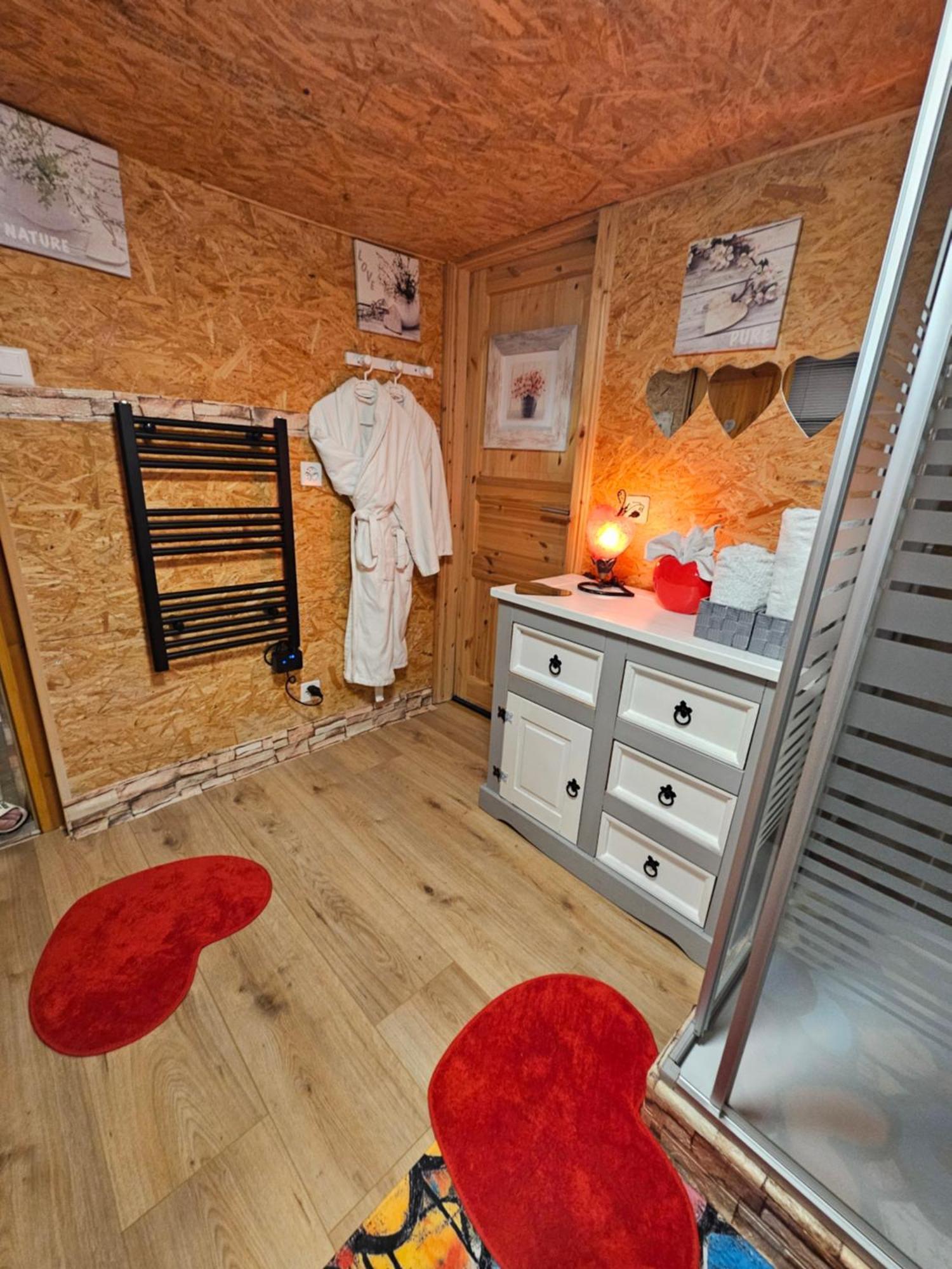 Bed and Breakfast Chez Gigi Нанда Екстер'єр фото